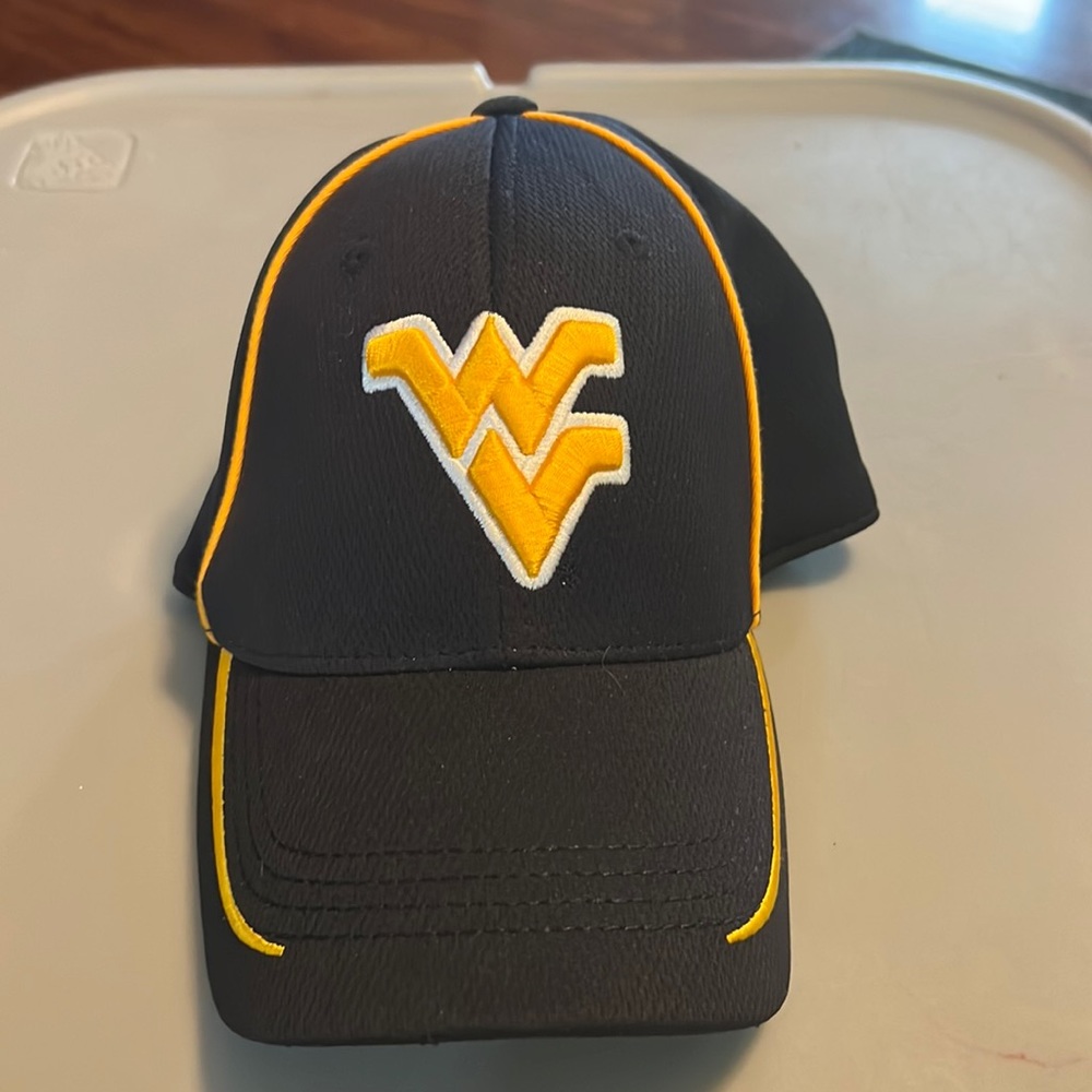 Top of the World WVU hat. West Virginia Mountaineers. Good shape some wear.